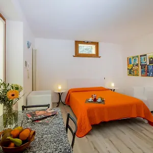 Il Borgo Monolocali , Bellagio Italia